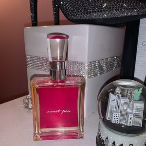 Bath & Body Works Sweet Pea Glass Bottle Perfume RARE